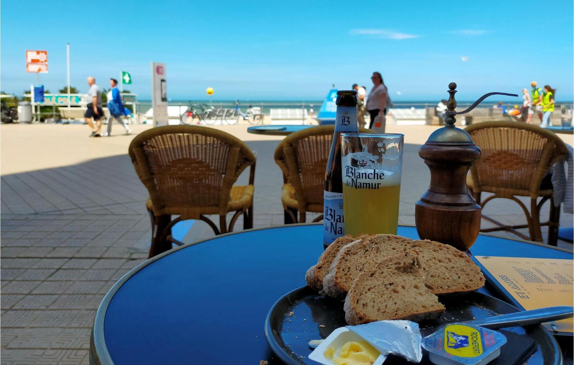 Ferienwohnung Residentie Zeezicht Ostende Exterior foto